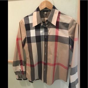 Women’s Burberry button down shirt